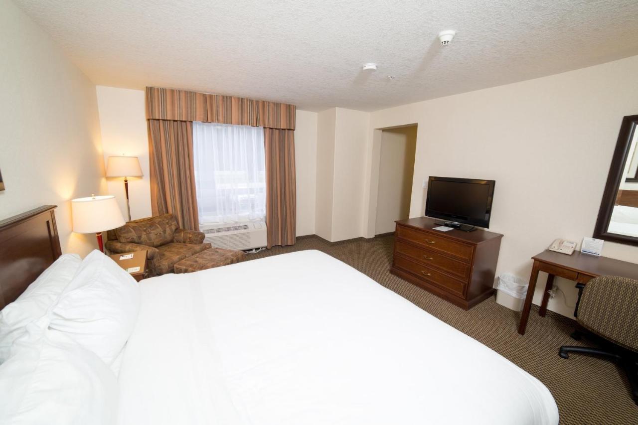 Holiday Inn Express & Suites Drayton Valley By Ihg Kültér fotó