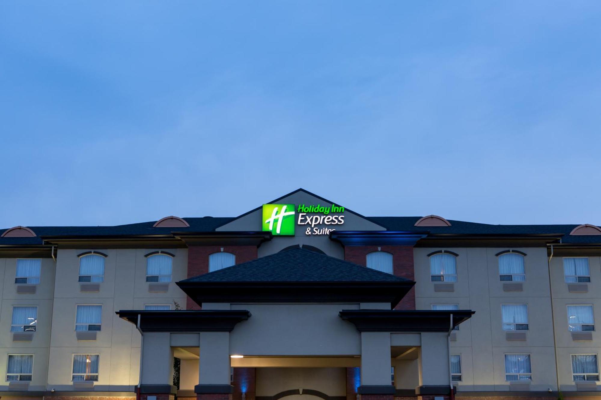 Holiday Inn Express & Suites Drayton Valley By Ihg Kültér fotó