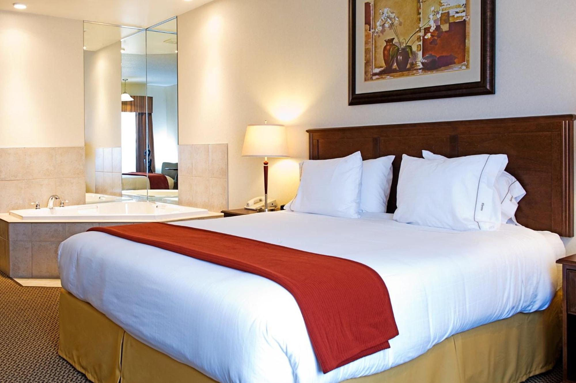 Holiday Inn Express & Suites Drayton Valley By Ihg Kültér fotó