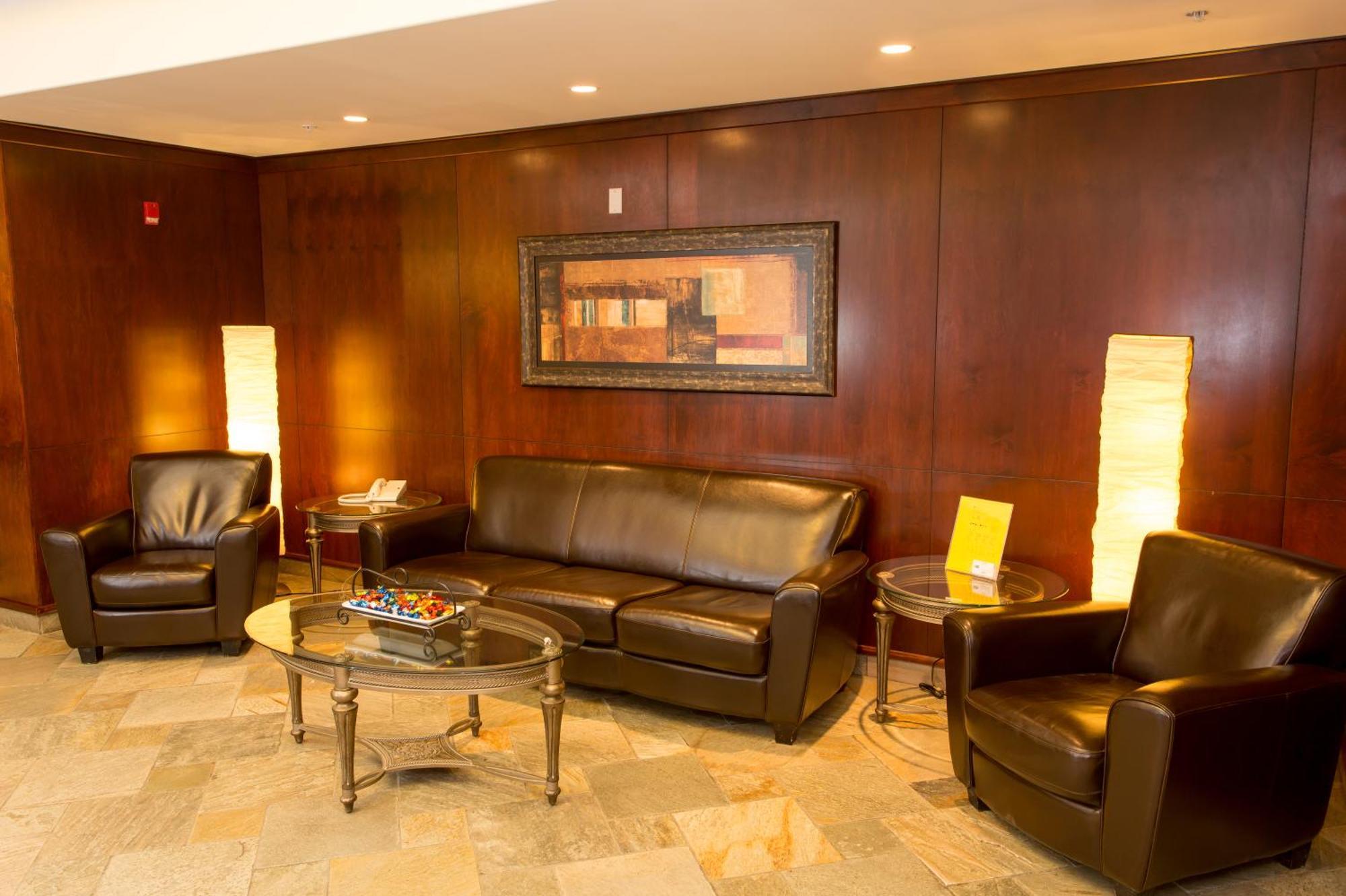 Holiday Inn Express & Suites Drayton Valley By Ihg Kültér fotó